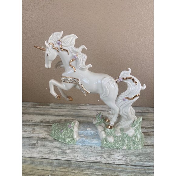 Lenox Leap of the Unicorn Figurine 2005 Fine Ivory China Fantasy Statue - Picture 3 of 16